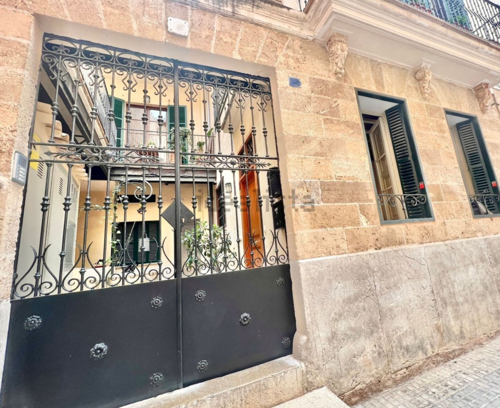 CASCO ANTIGUO DE PALMA – PRECIOSO PISO EN VENTA ENTRE LAS RAMBLAS Y JAIME III