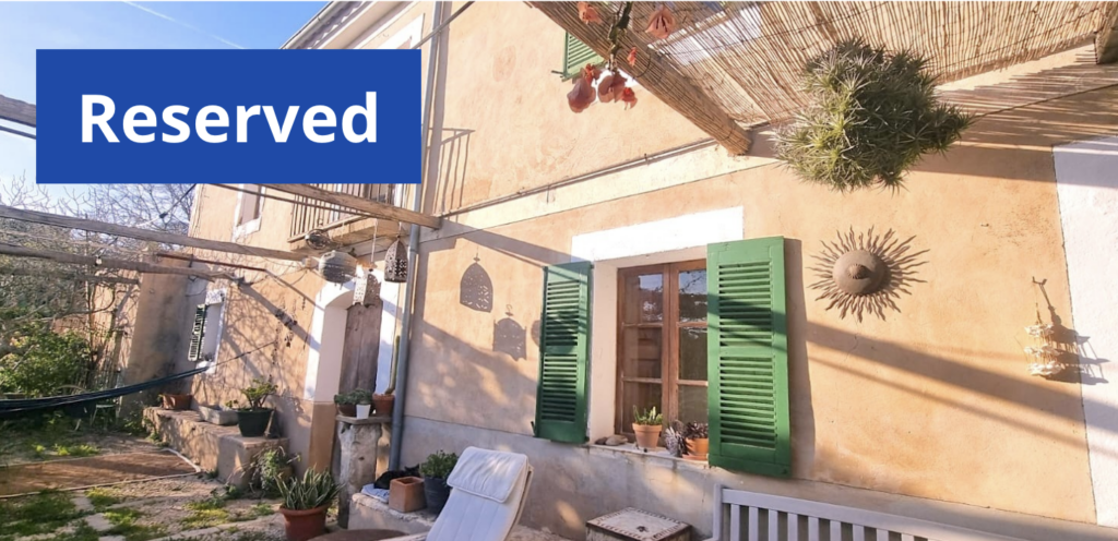 MEDITERRAN-RUSTIKALER STIL: CHARMANTE FINCA IN DER NÄHE VON PALMA