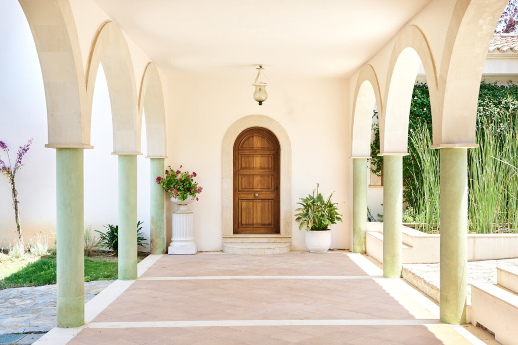 Exclusiva villa con extensa parcela en la prestigiosa zona de Son Vida